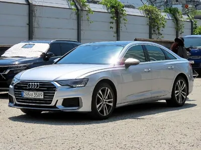 Audi A6 · 2023 год