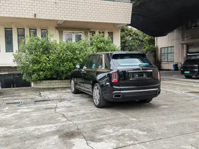 Rolls-Royce Cullinan 2021, 49000 км, за 4490000 CNY - фото 7