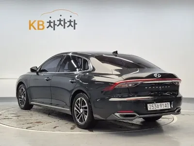 Hyundai Grandeur 2022, 102848 км, за 17890000 KRW