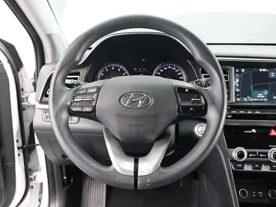 Hyundai Avante 2020, 48320 км, за 13500000 KRW - фото 16