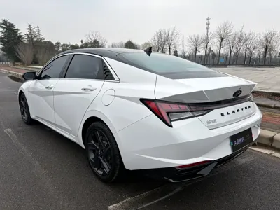 Hyundai Elantra 2023, 60000 км, за 81800 CNY - фото 7
