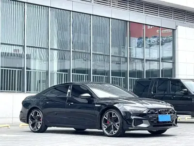 Audi A7L 2024, 20000 км, за 265800 CNY - фото 3
