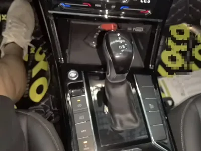 Volkswagen 帕萨特插电混动 2025, 7500 км, за 126100 CNY - фото 14