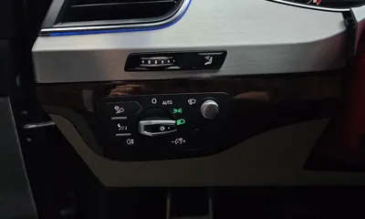 Audi Q7 2019, 139633 км, за 23890000 KRW - фото 16