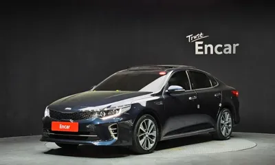 Kia K5 · 2016 год