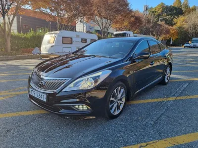 Hyundai Grandeur · 2015 год