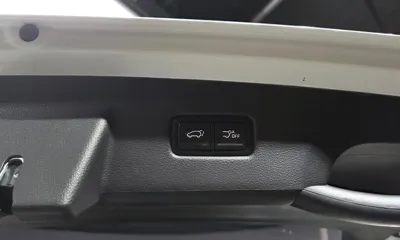 Kia Canival 2023, 46089 км, за 31000000 KRW - фото 27