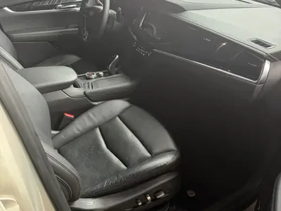 Cadillac XT6 2022, 70000 км, за 159100 CNY