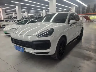Porsche Cayenne · 2014 год
