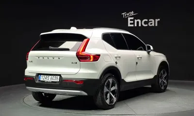 Volvo XC40 2026, 4659 км, за 43890000 KRW