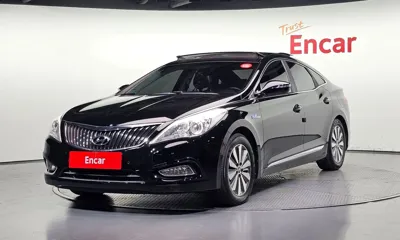 Hyundai Grandeur · 2015 год