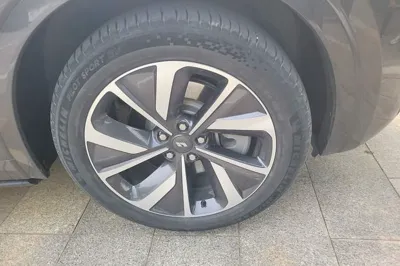 Li Auto ONE 2021, 48099 км, за 148296.28 CNY - фото 8