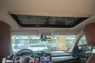 Honda Civic 2019, 35400 км, за 77653.2 CNY - фото 26