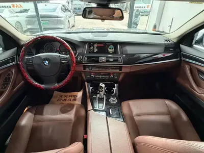 BMW 5 Series 2014, 93000 км, за 59800 CNY - фото 15