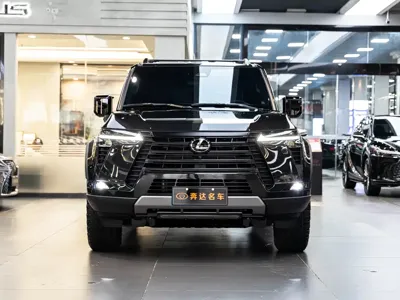 Lexus GX 2025, 15500 км, за 727600 CNY