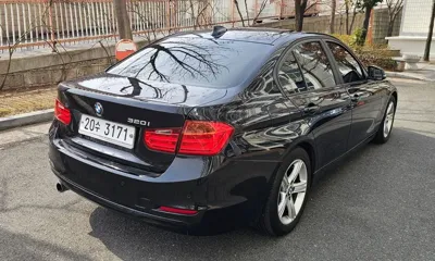 BMW 3-Series 2012, 109500 км, за 9500000 KRW