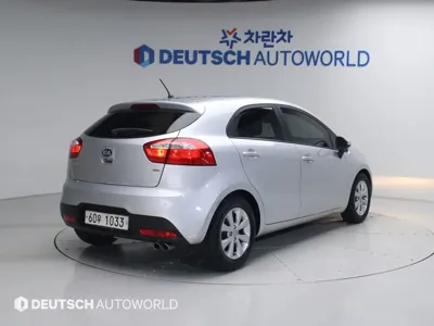 Kia Pride 2014, 33574 км, за 6000000 KRW