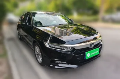 Honda Accord 2018, 74800 км, за 87939.83 CNY