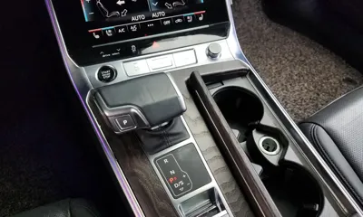 Audi A6 2022, 53399 км, за 32500000 KRW - фото 9