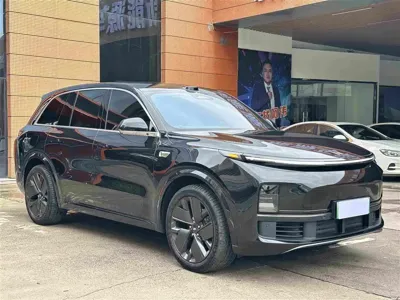 Li Auto Li L8 2025, 10000 км, за 279800 CNY