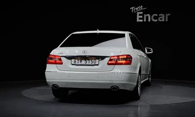 Mercedes-Benz E-Class 2011, 116457 км, за 6100000 KRW - фото 4