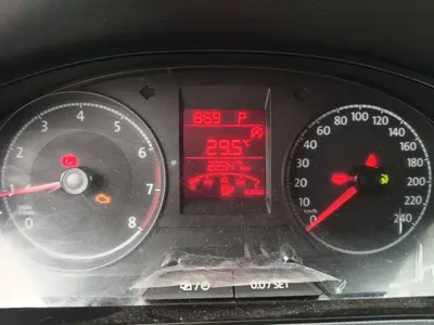 Volkswagen Santana 2022, 22300 км, за 40599 CNY - фото 12