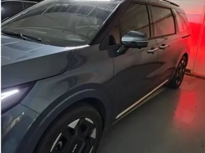 Kia Canival 2025, 20000 км, за 29340000 KRW