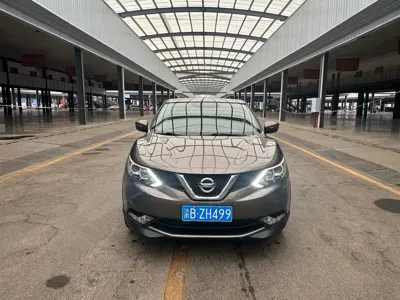 Nissan Qashqai 2016, 145000 км, за 32800 CNY