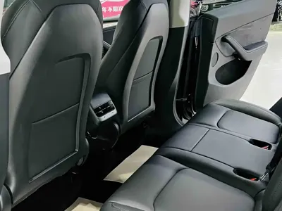 Tesla Model Y 2021, 23000 км, за 159800 CNY - фото 8