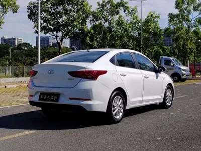 Hyundai Verna 2017, 86000 км, за 23800 CNY - фото 5