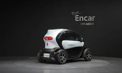 Renault-KoreaSamsung Twizy 2019, 13918 км, за 2350000 KRW