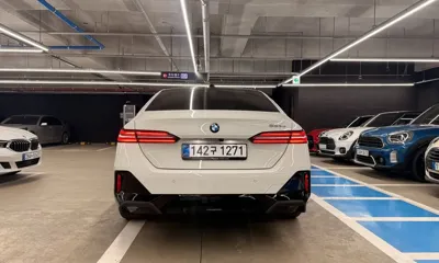 BMW 5-Series 2025, 9834 км, за 63000000 KRW