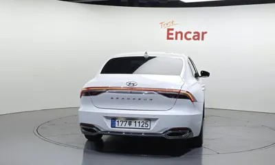 Hyundai Grandeur 2023, 56124 км, за 24500000 KRW