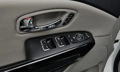 Kia Canival 2019, 67290 км, за 21000000 KRW - фото 16