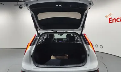 Kia Niro 2026, 5969 км, за 30500000 KRW - фото 18