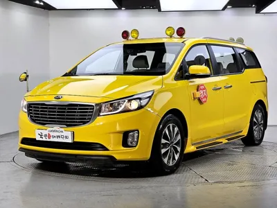 Kia Canival · 2015 год