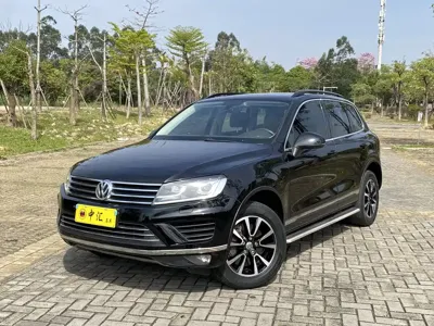Volkswagen Touareg · 2017 год