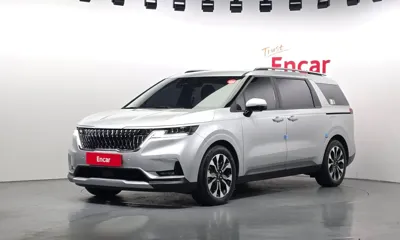 Kia Canival · 2023 год