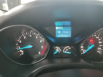 Ford Focus 2017, 73500 км, за 36926.57 CNY - фото 12