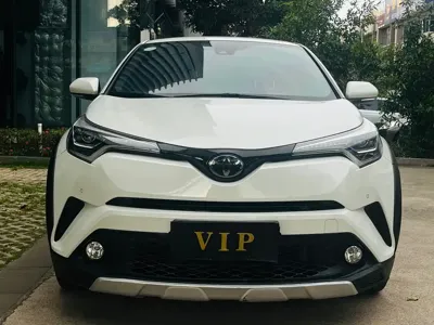 Toyota C-HR 2018, 82000 км, за 55800 CNY