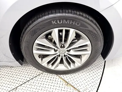 Hyundai Grandeur 2016, 154123 км, за 4200000 KRW - фото 20