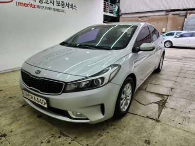 Kia K3 · 2017 год