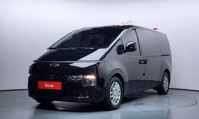 Hyundai Staria · 2022 год