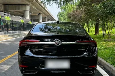 Buick LaCrosse 2021, 43800 км, за 110963.25 CNY
