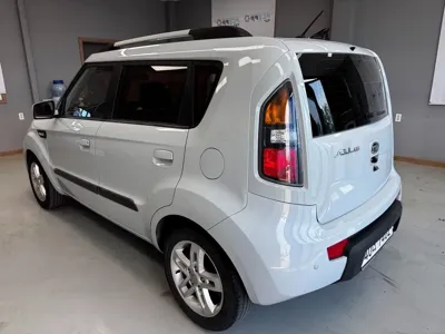 Kia Soul 2010, 122761 км, за 3500000 KRW - фото 2