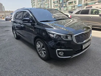 Kia Canival 2015, 179000 км, за 6900000 KRW