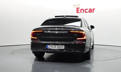 Volvo S90 2022, 84372 км, за 31000000 KRW