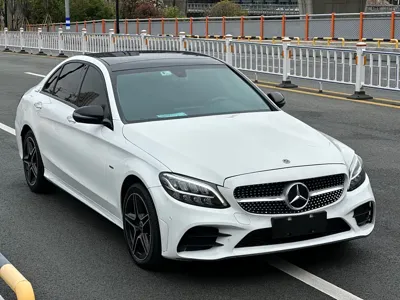 Mercedes-Benz C-Class 2021, 70000 км, за 138800 CNY