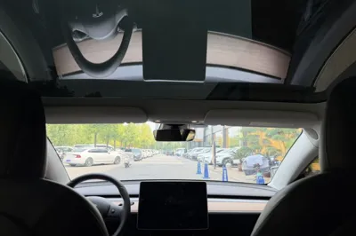 Tesla Model 3 2019, 114900 км, за 146663.62 CNY - фото 15