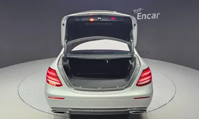 Mercedes-Benz E-Class 2018, 163915 км, за 16700000 KRW - фото 20